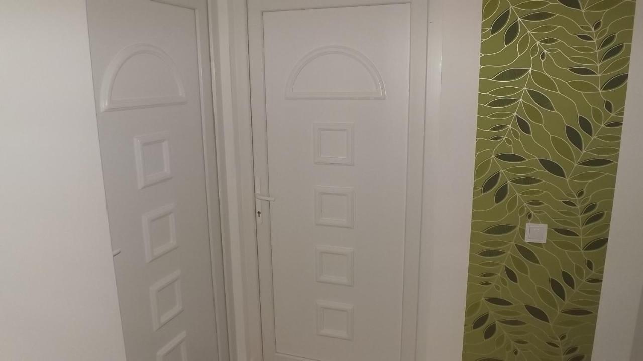 Edes Alom Guesthouse 세게드 외부 사진