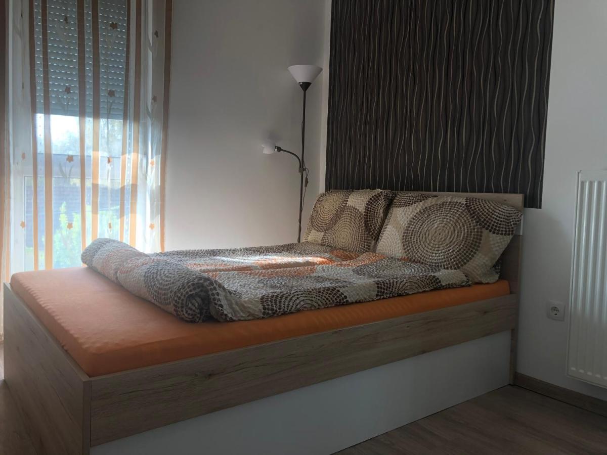 Edes Alom Guesthouse 세게드 외부 사진